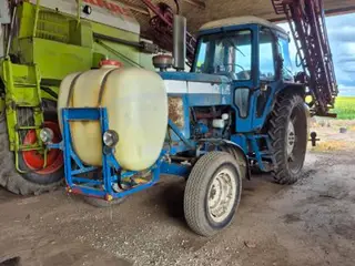 Ford 8210