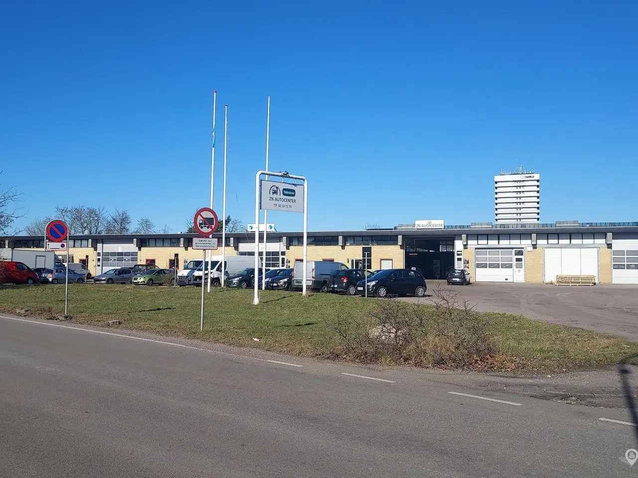 Billede 19 - Autoværksted / Værksted / Lager/ Produktion / Showroom – Med stor port
