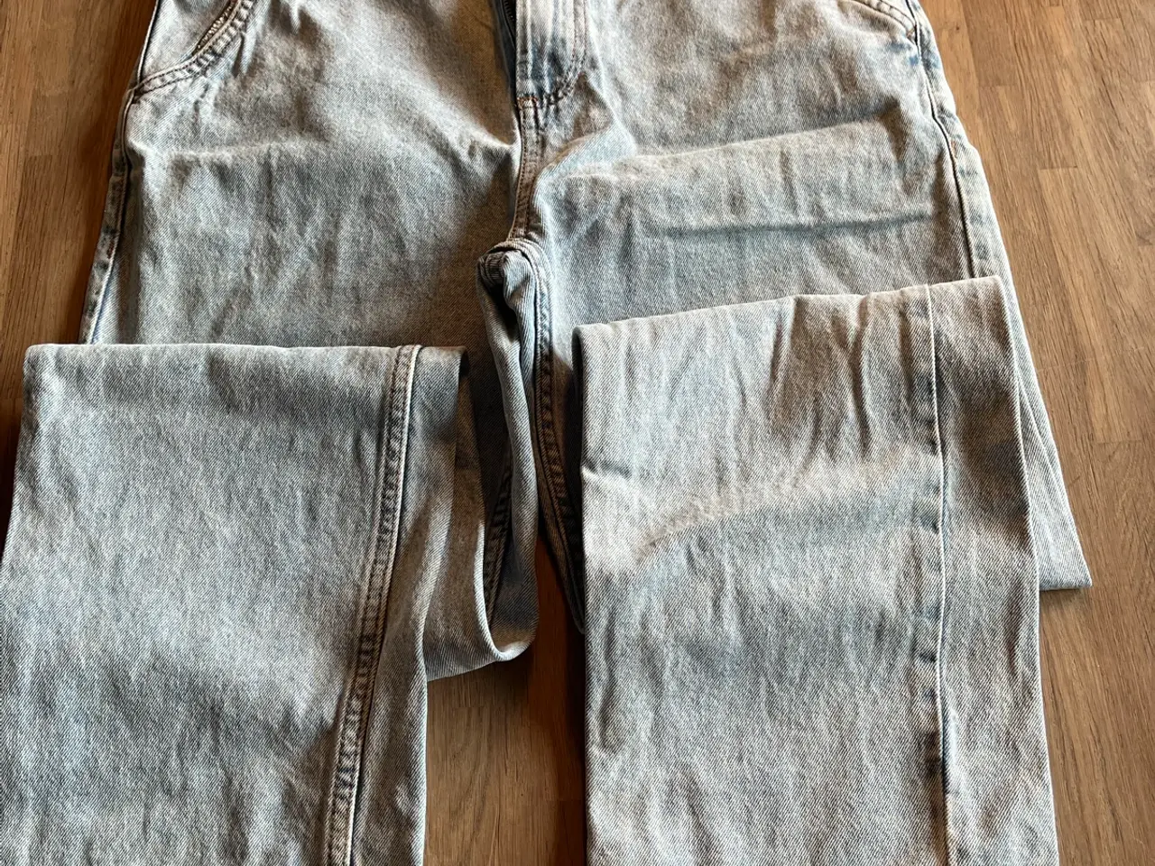 Billede 2 - Baggy Jeans str. 164