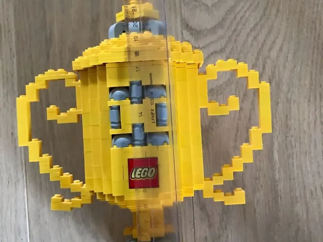 Billede 4 - LEGO pokal