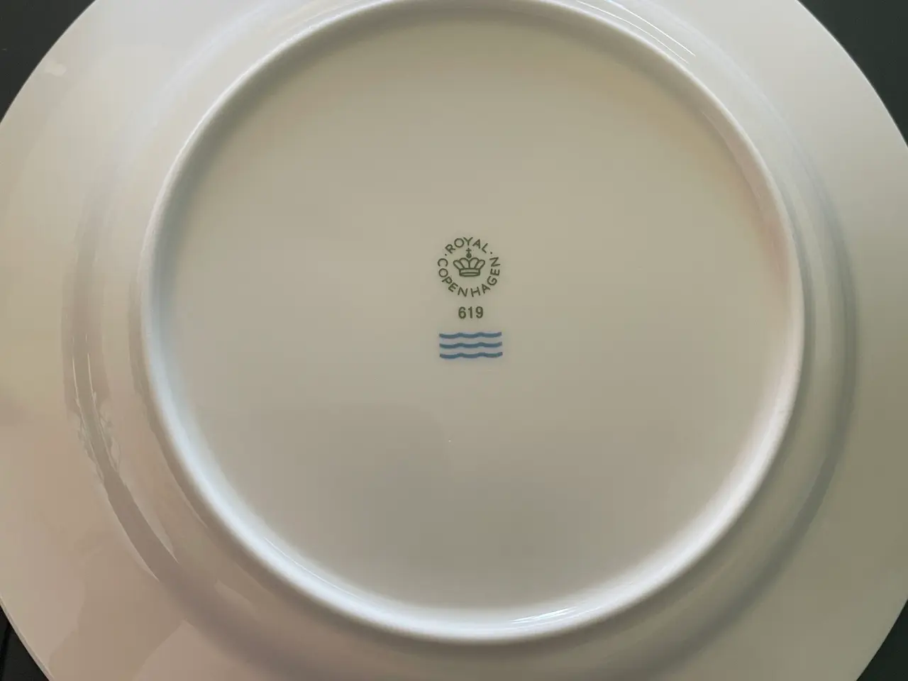 Billede 2 - Royal Copenhagen stjerne riflet tallerken