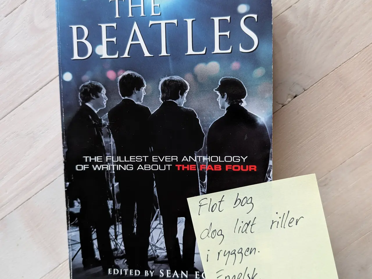 Billede 2 - Beatles bøger