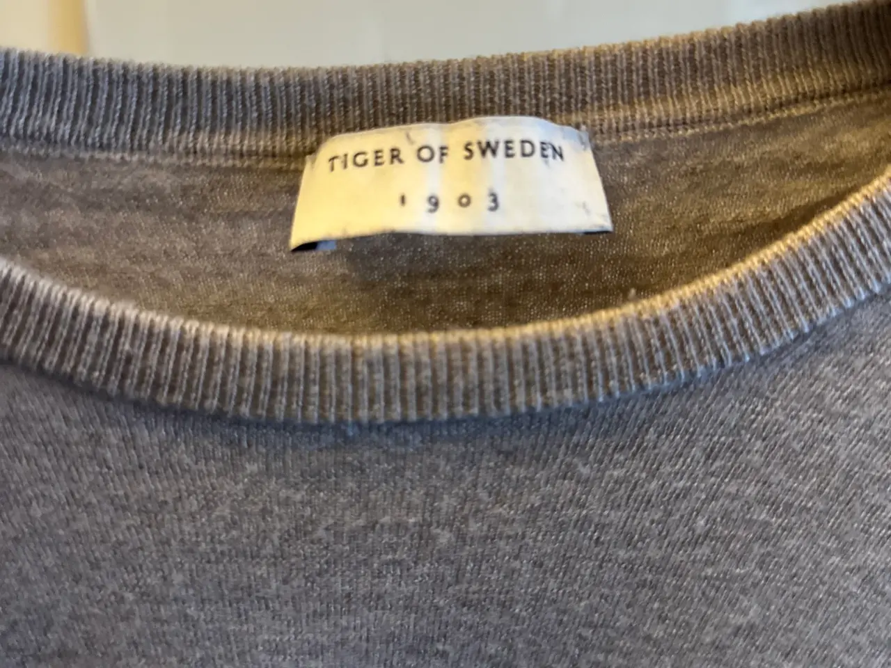 Billede 2 - Tiger of Sweden Striktrøje Herre M Beige