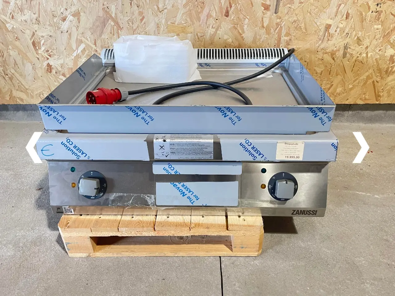 Billede 1 - Fabriksny Zanussi EVO700 El-stegeplade (Model 3723