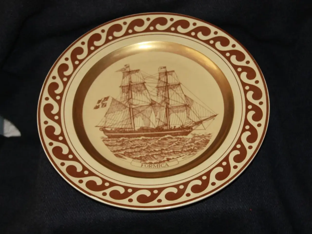 Billede 1 - Stavangerflint platte 28,5 cm. Formica