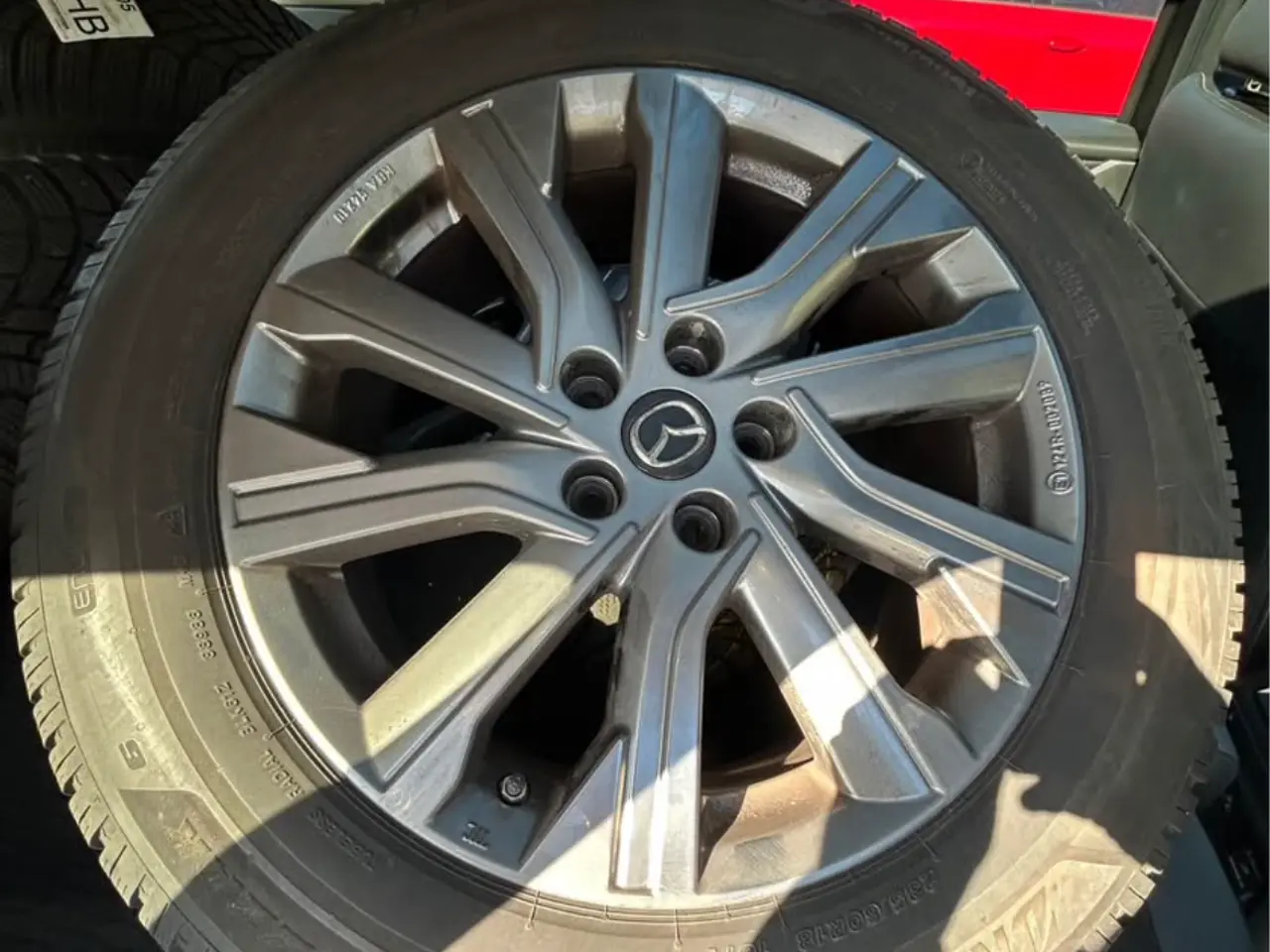 Billede 2 - Vinterdæk inkl. originale fælge (Mazda CX-60)