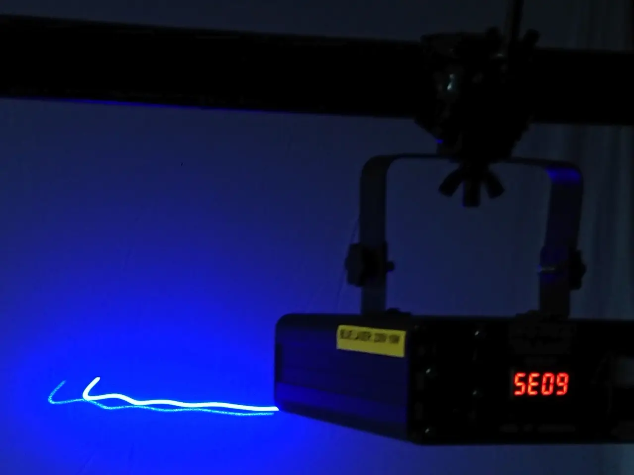 Billede 12 - Udlejes - LASER LIGHT BLUE Beam Line 10 Watt.