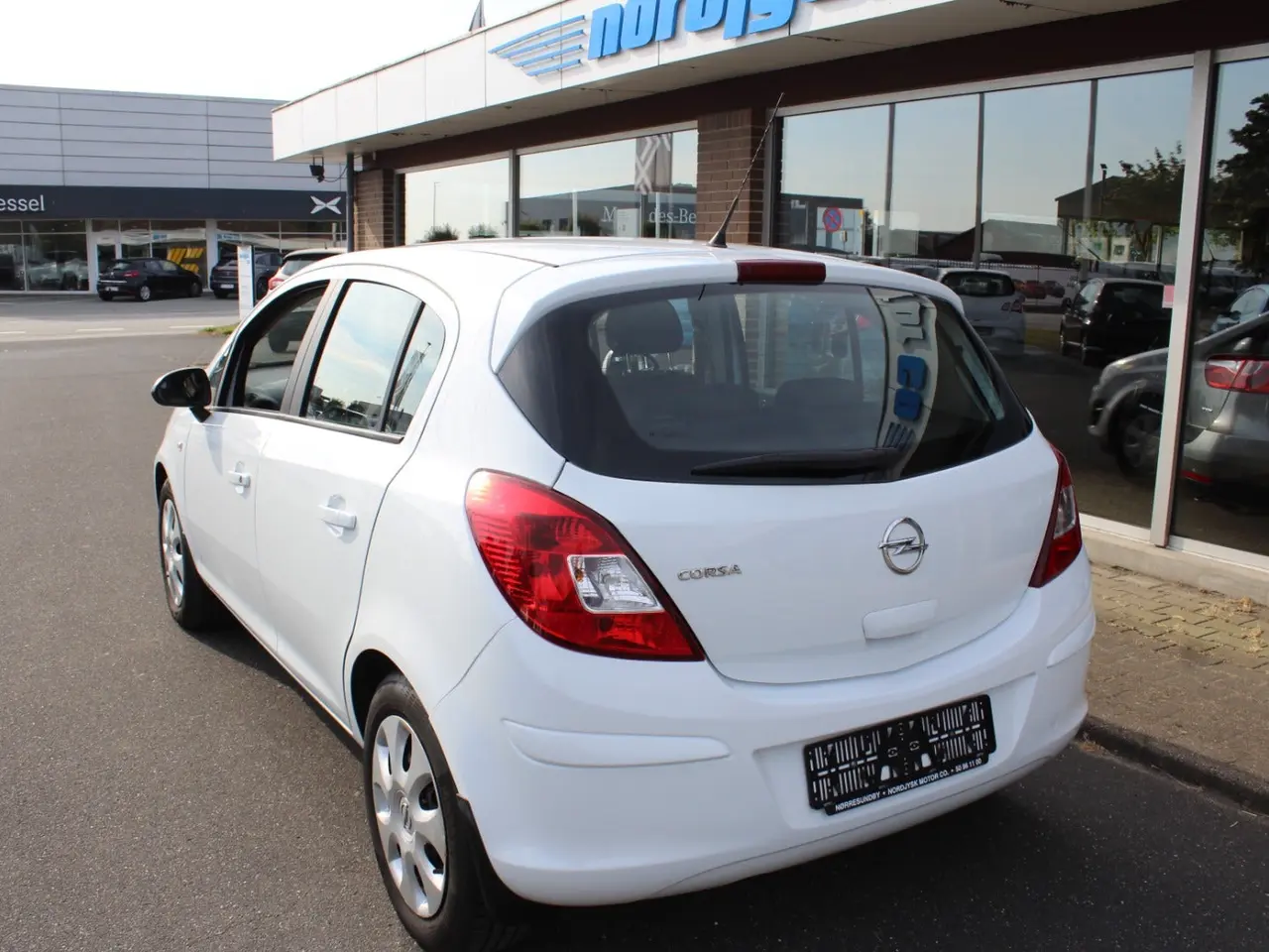 Billede 3 - Opel Corsa 1,2 16V Cool