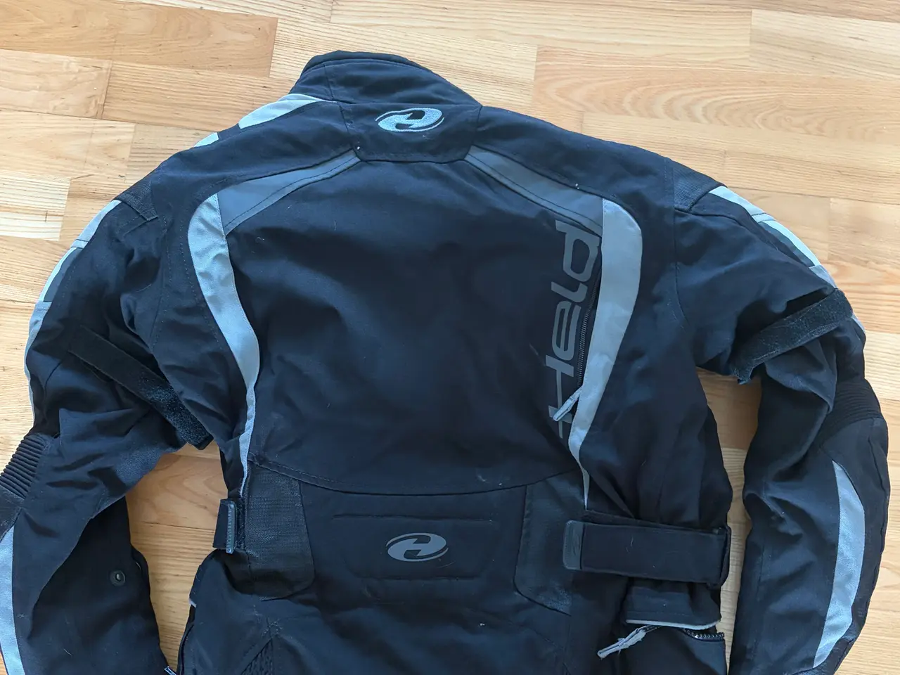 Billede 6 - Komplet og solidt MC-damesæt (Shark / Held) – Str.