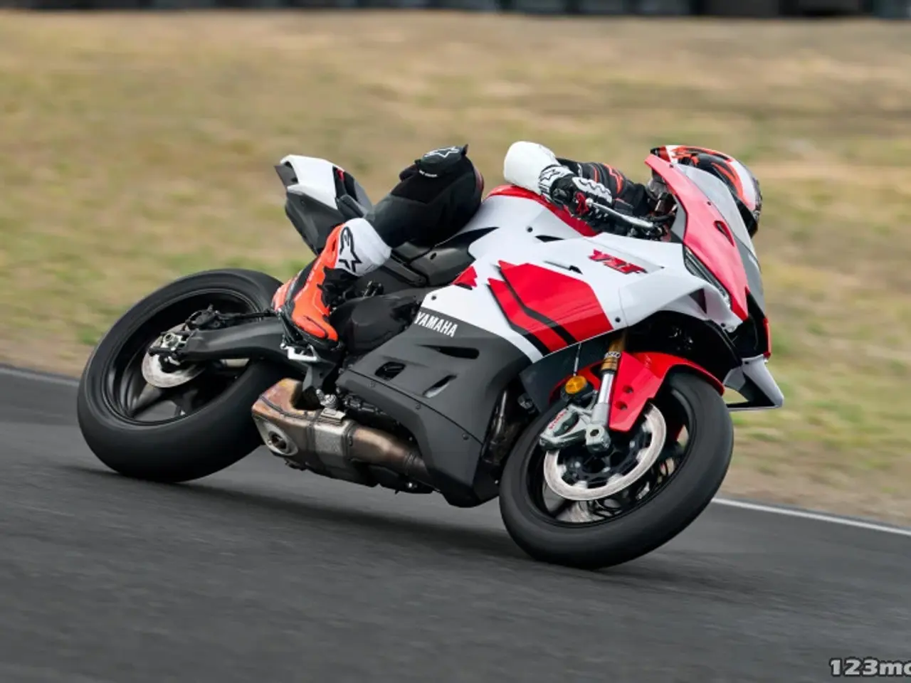 Billede 7 - Yamaha YZF R9 70th Anniversary