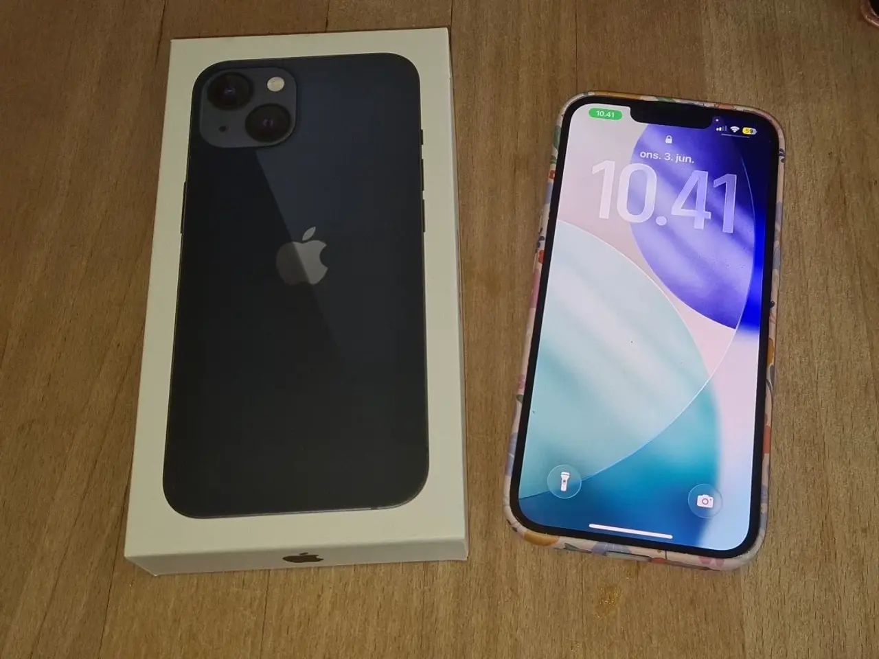 Billede 1 - iPhone 13 med covers 