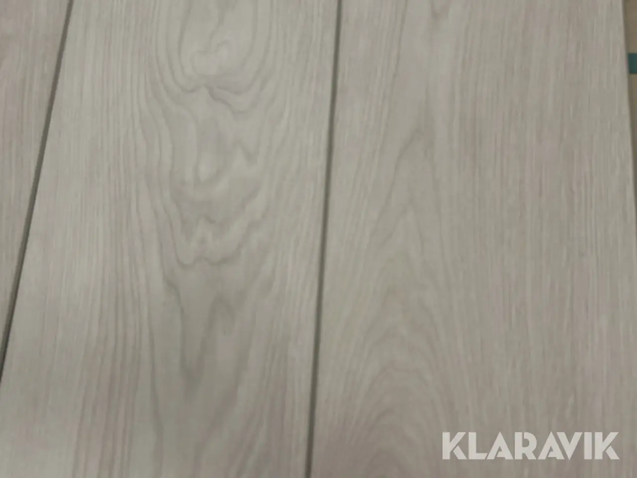 Billede 4 - Gulv Design Boden VE44 Eiche Kalmar cremehvid SPC-gulv cirka 115 m²