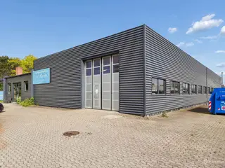 Rødovre - 1.284m² til lager. produktion eller showroom.