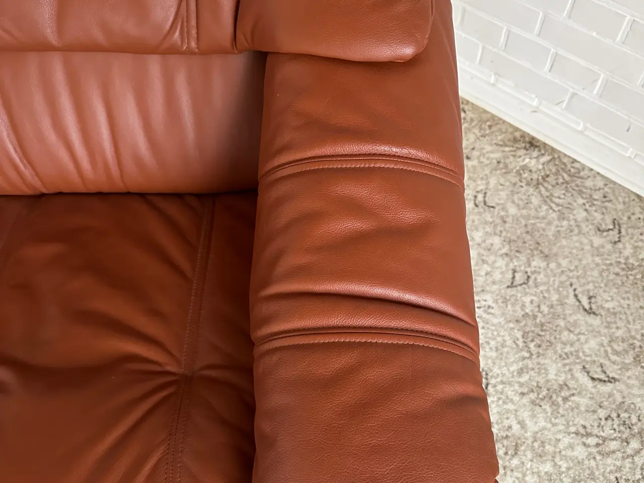 Billede 4 - 3-personers lædersofa – brun – velholdt – 185 cm