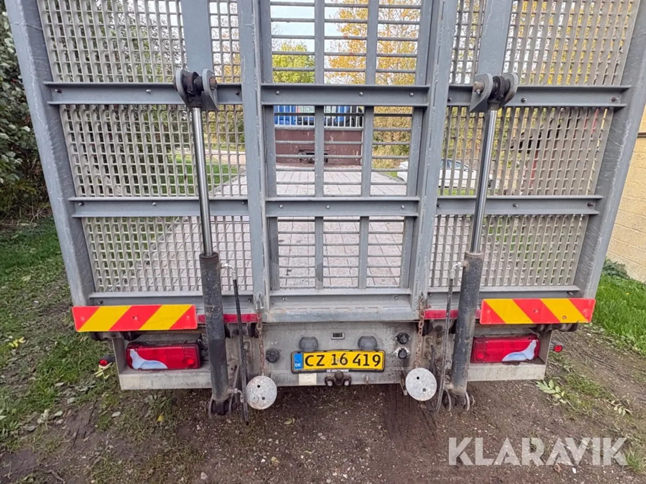 Billede 6 - Lastbil med knæklad Man TGM18.290