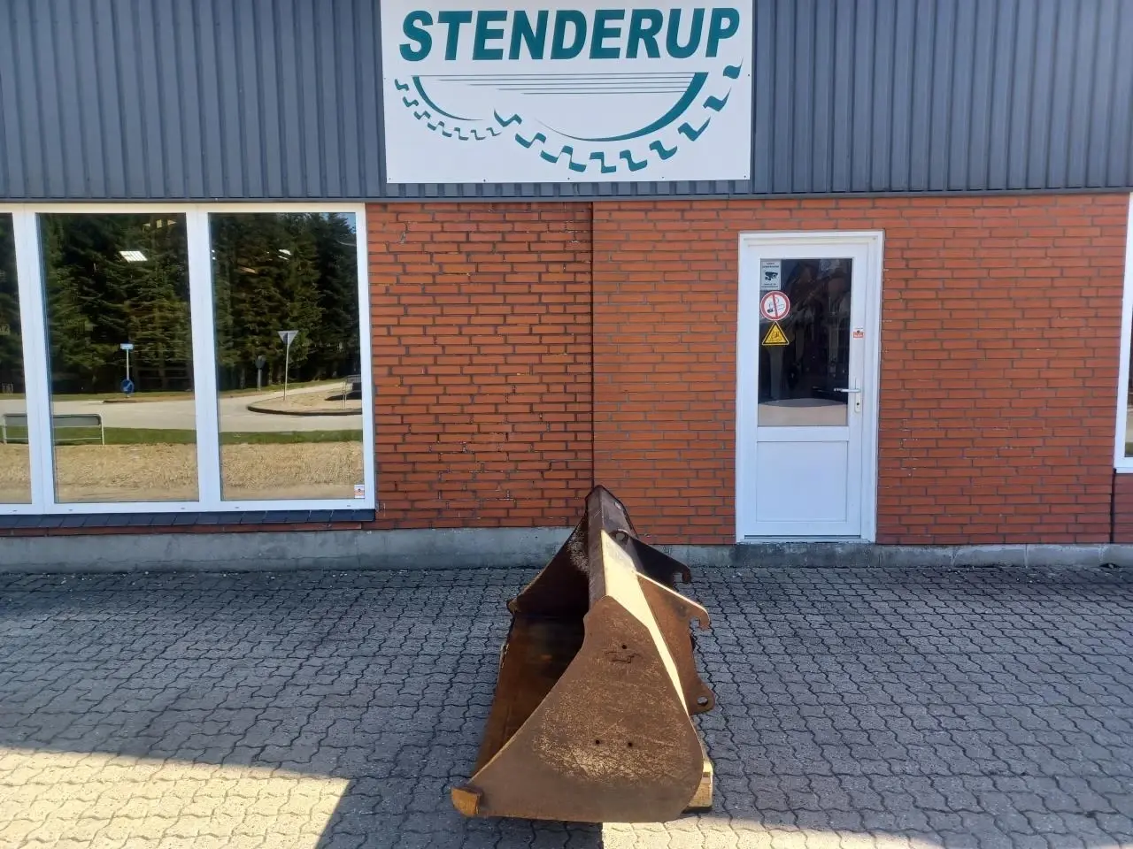 Billede 1 - JST 170 CM SKOVL / GIANT