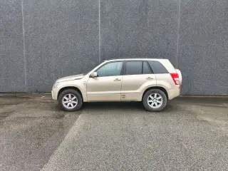 Suzuki Grand Vitara 1,9 DDIS GLX 4x4 129HK Van