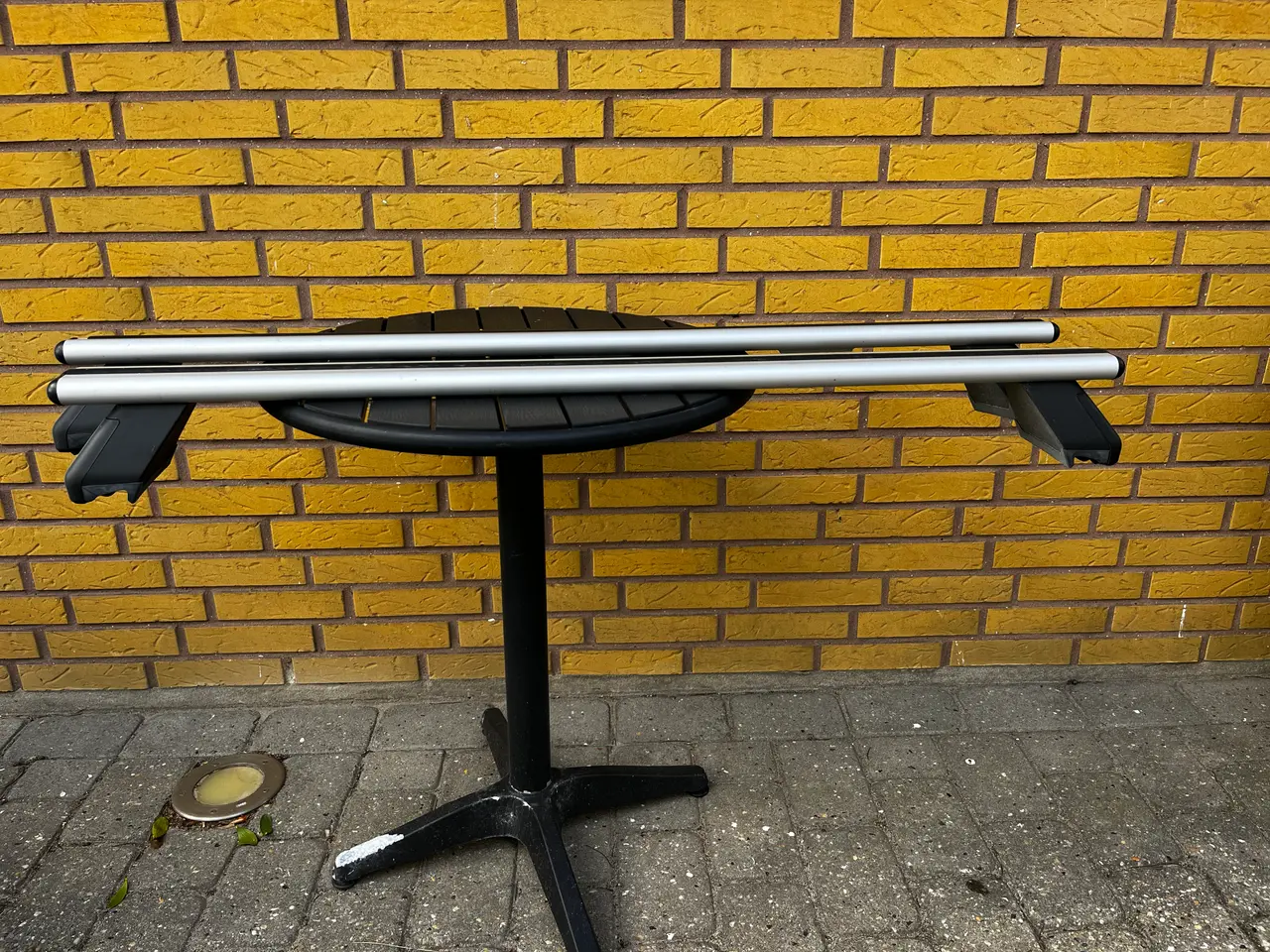 Billede 1 - Originale tagbøjler SKODA ENYAQ (2023)