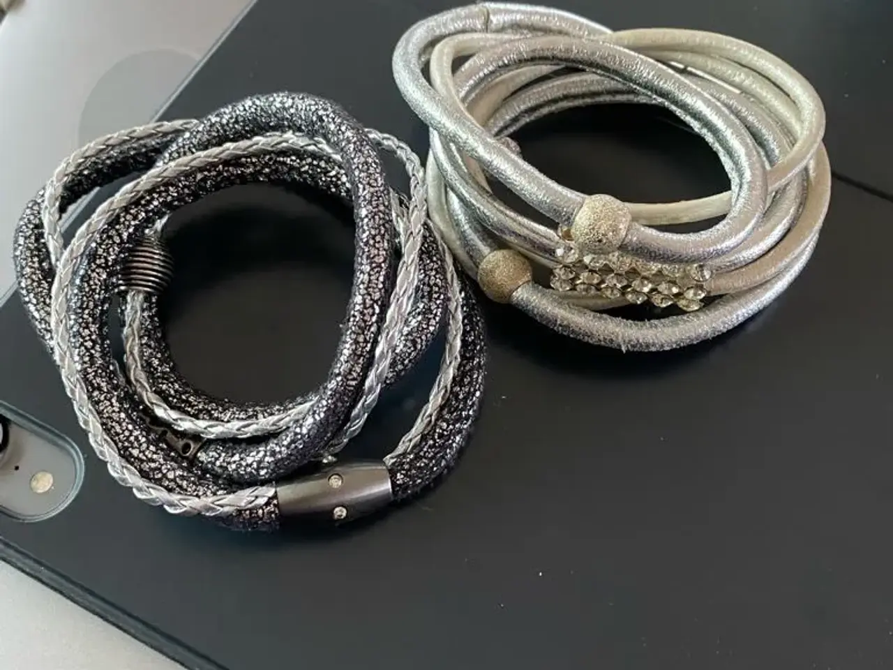 Billede 18 - Flotte armbånd
