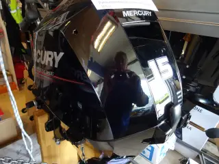 PÅHÆNGSMOTOR. MERCURY, HONDA, SUZUKI. 15 og 20 HK.