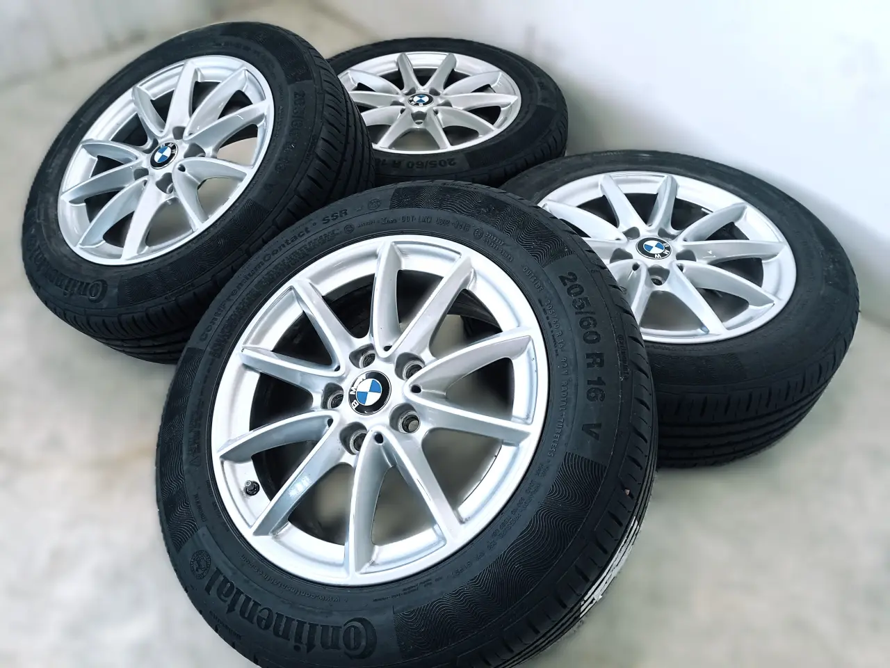 Billede 2 - 5x112 16" ET52 nav 66,6ø BMW sommersæt inkl.TPMS