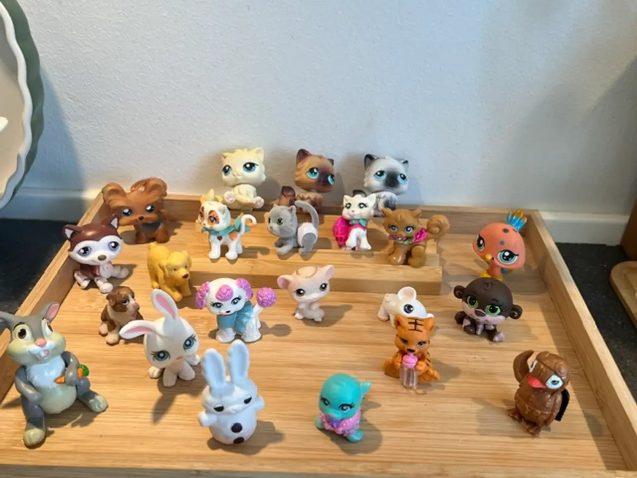 Billede 2 - 20 figurer - 10 m/magnet, flest Littlest Pet Shop