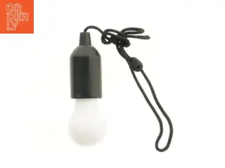 Led pære med snor (str. 16 cm)