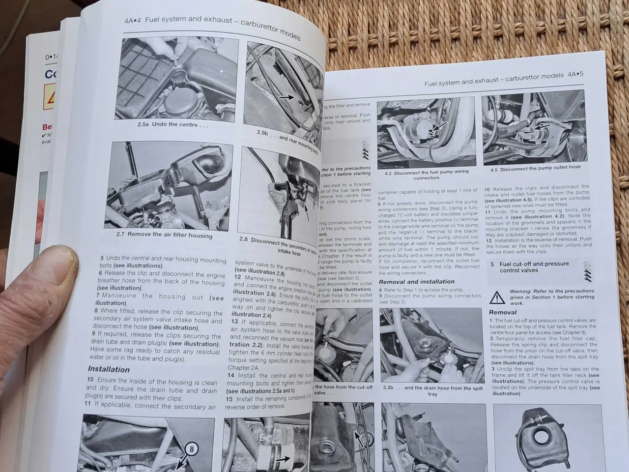 Billede 2 - Værksted håndbog + tøj