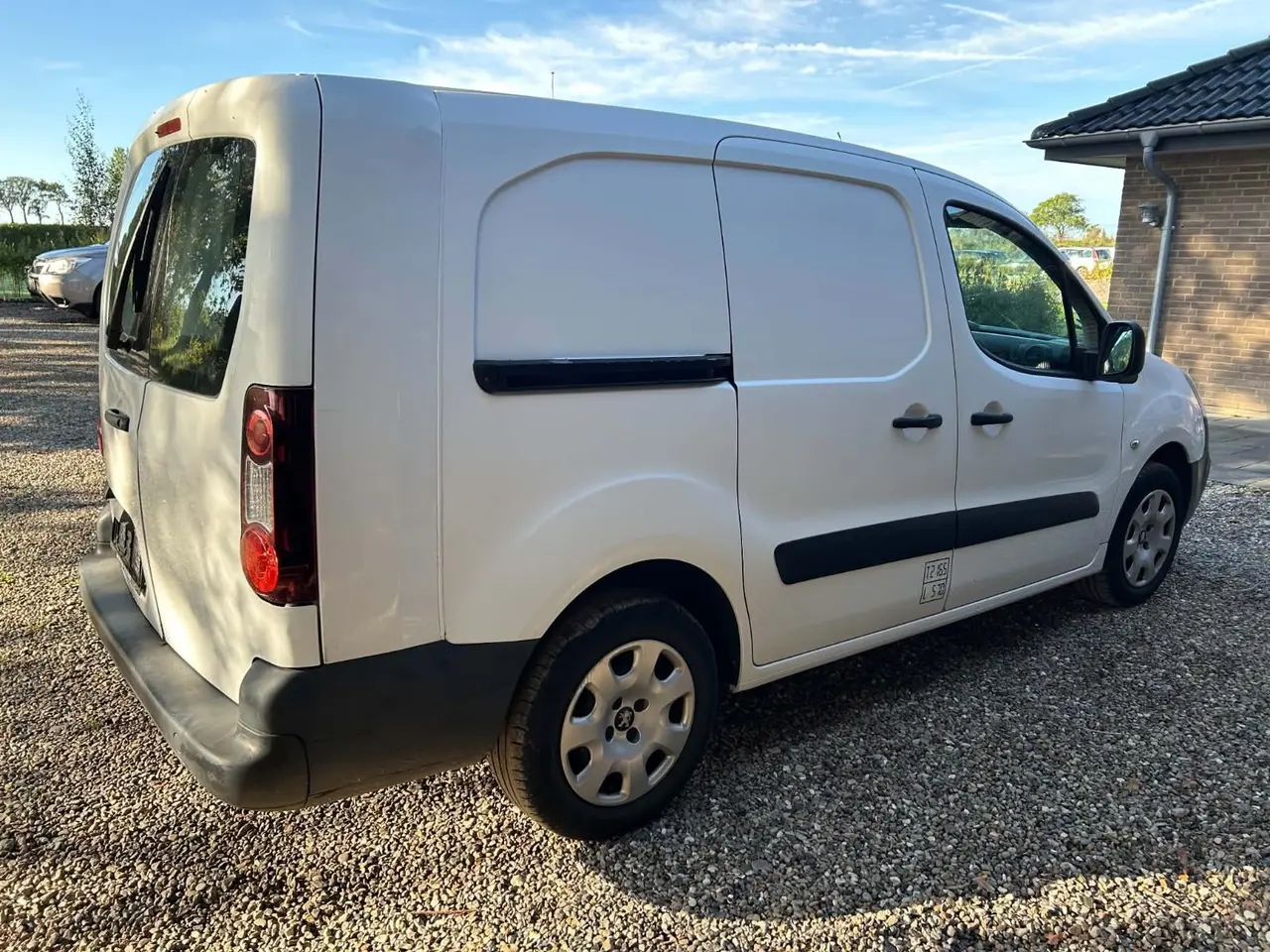 Billede 4 - Peugeot Partner 1,6 BlueHDi 100 L2 ESG Flex Van