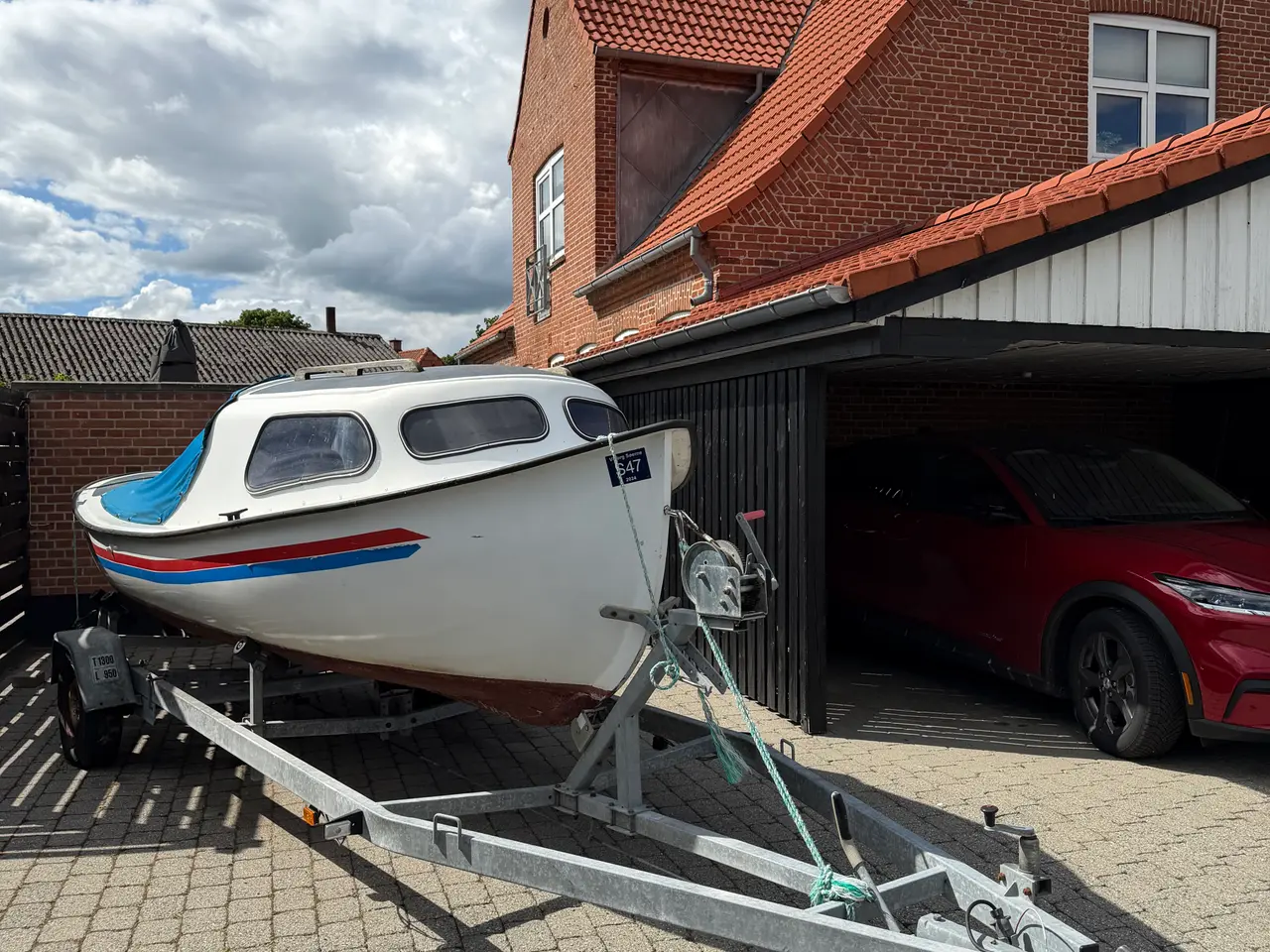 Billede 1 - Hyggelig Motorjolle med Korsør motor.