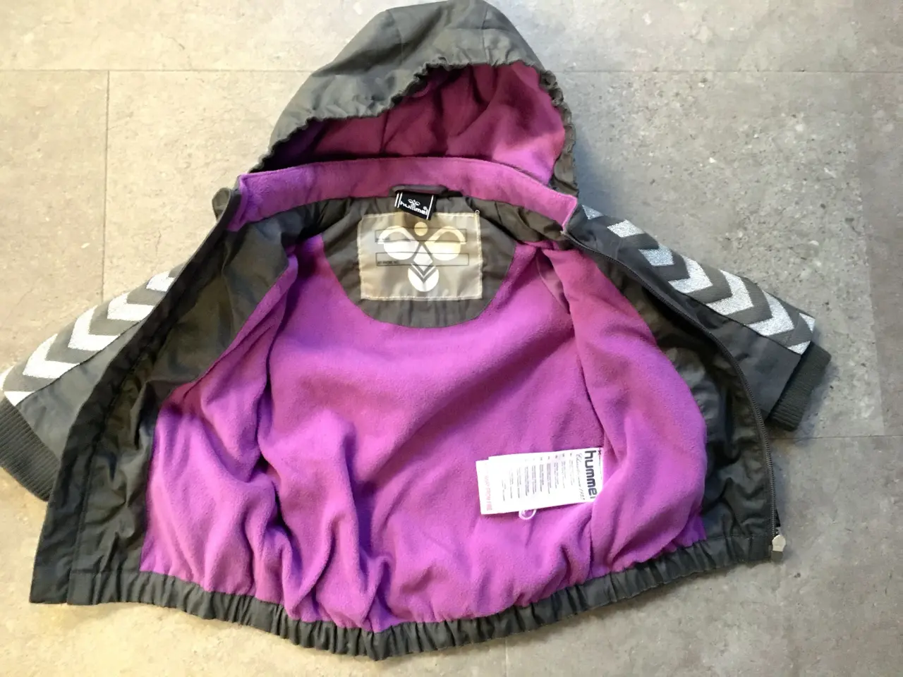 Billede 2 - 316) str 68 Hummel overgangsjakke