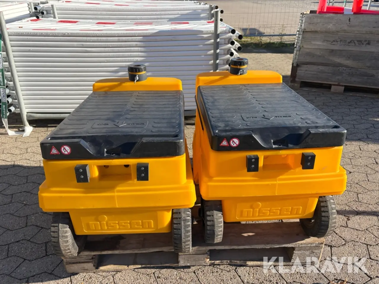 Billede 2 - Batterikasser Nissen 2 styk