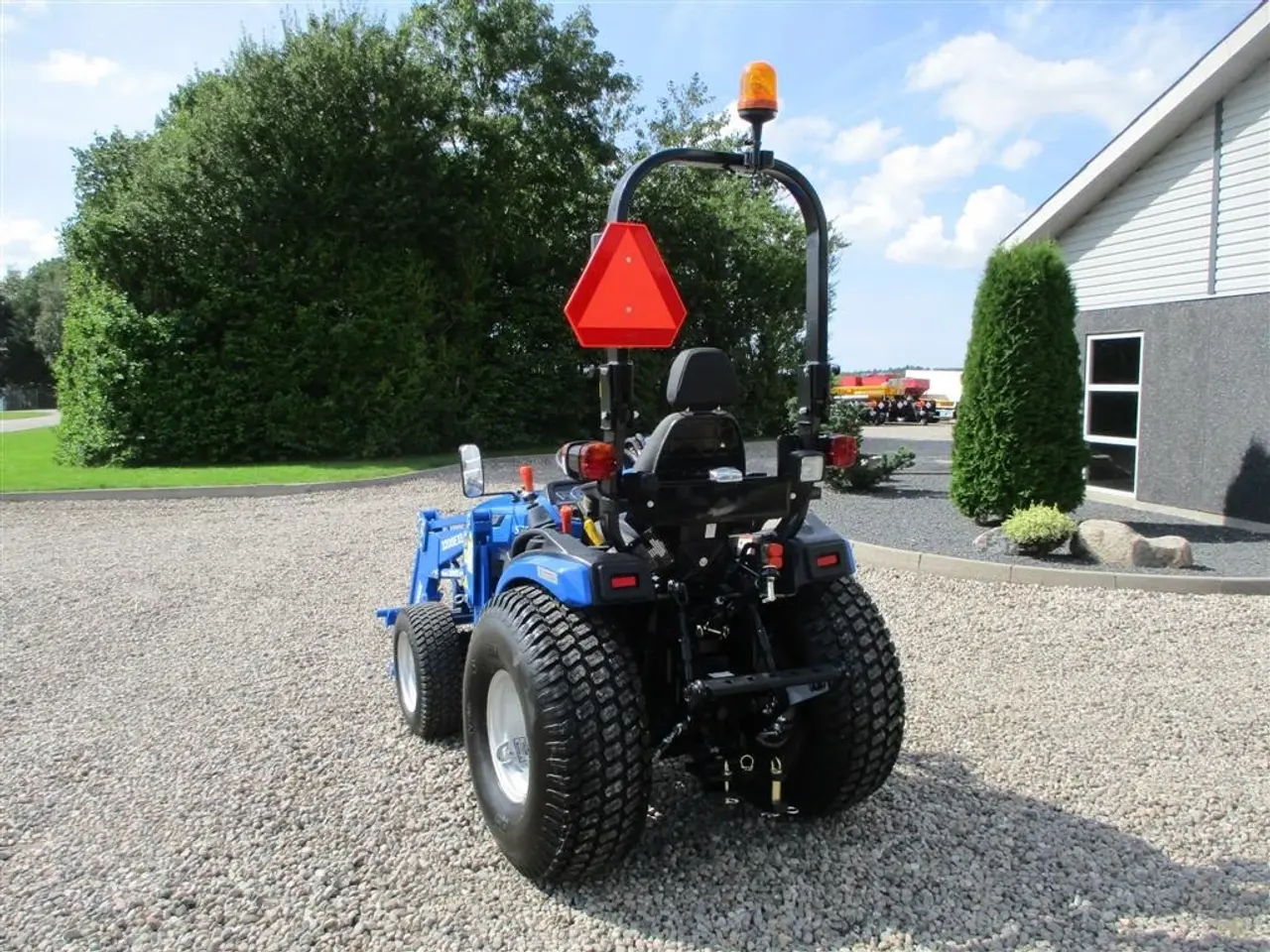 Billede 6 - Solis S26 Shuttle XL 9+9 med turfhjul og frontlæsser