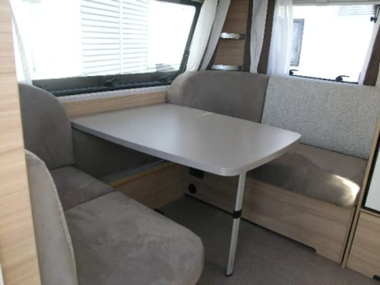Billede 3 - Dethleffs Camper 460 EL