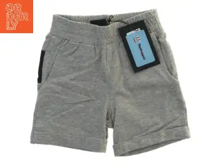 Helt nye shorts fra Sofie Schnoor (str. 68)