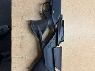 Blaser R8 Ultimate Silence Leather inkl. 30-06