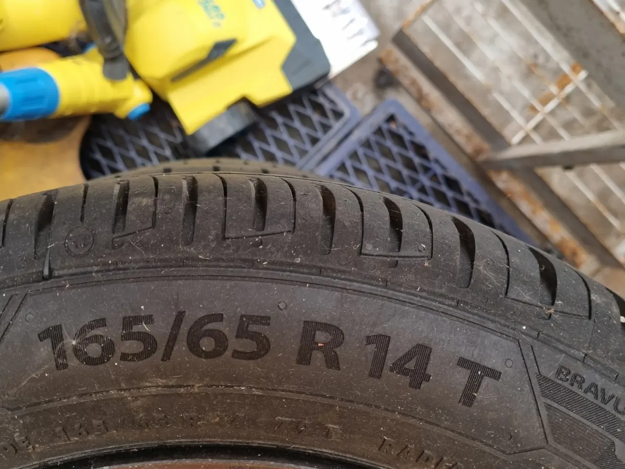 Billede 1 - 4x Sommerdæk 165/65 R14