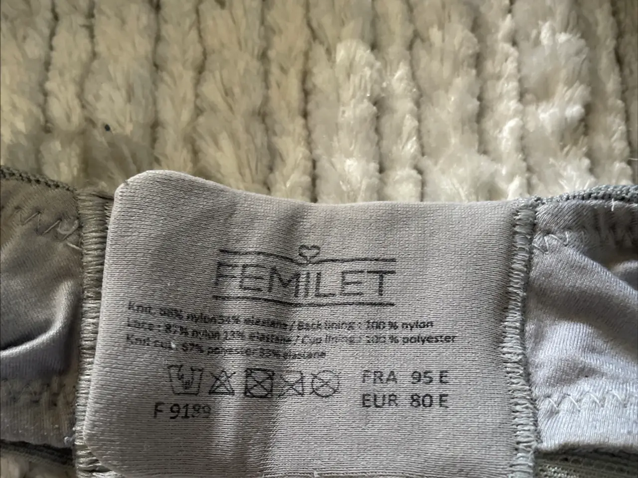 Billede 6 - 3 Femilet bøjle bh'er uden fyld, str. 80E
