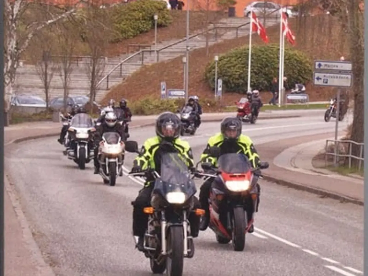 Billede 1 - Fart, stil & frihed., Lars Ove Peters.