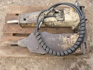 Furukawa F2LN & F2 -  For 1-  3 ton gravemaskine / For 1 - 3 ton 2 styk / 2 units