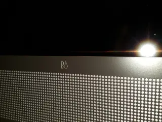 BeoPlay V1-40 Sort/Hvidt