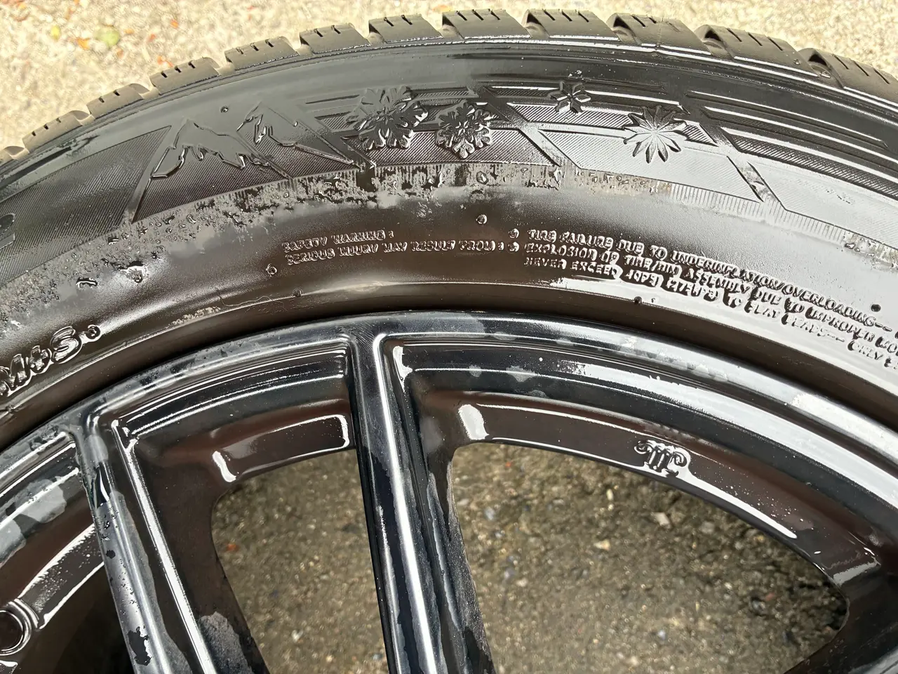Billede 7 - 4 stk Hankook vinterdæk 225/55R17 ANZIO fælge