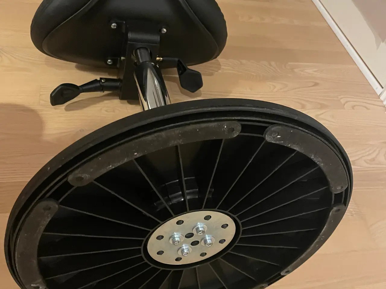 Billede 5 - Ergo Tec Donati ergonomisk sadelstol