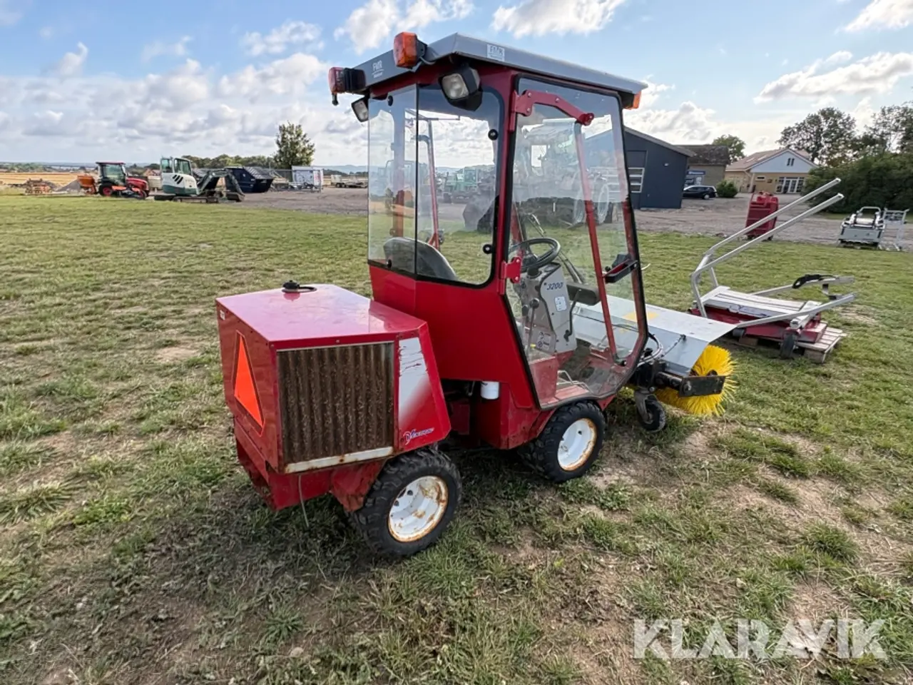 Billede 5 - Fejemaskine Ventrac 3200