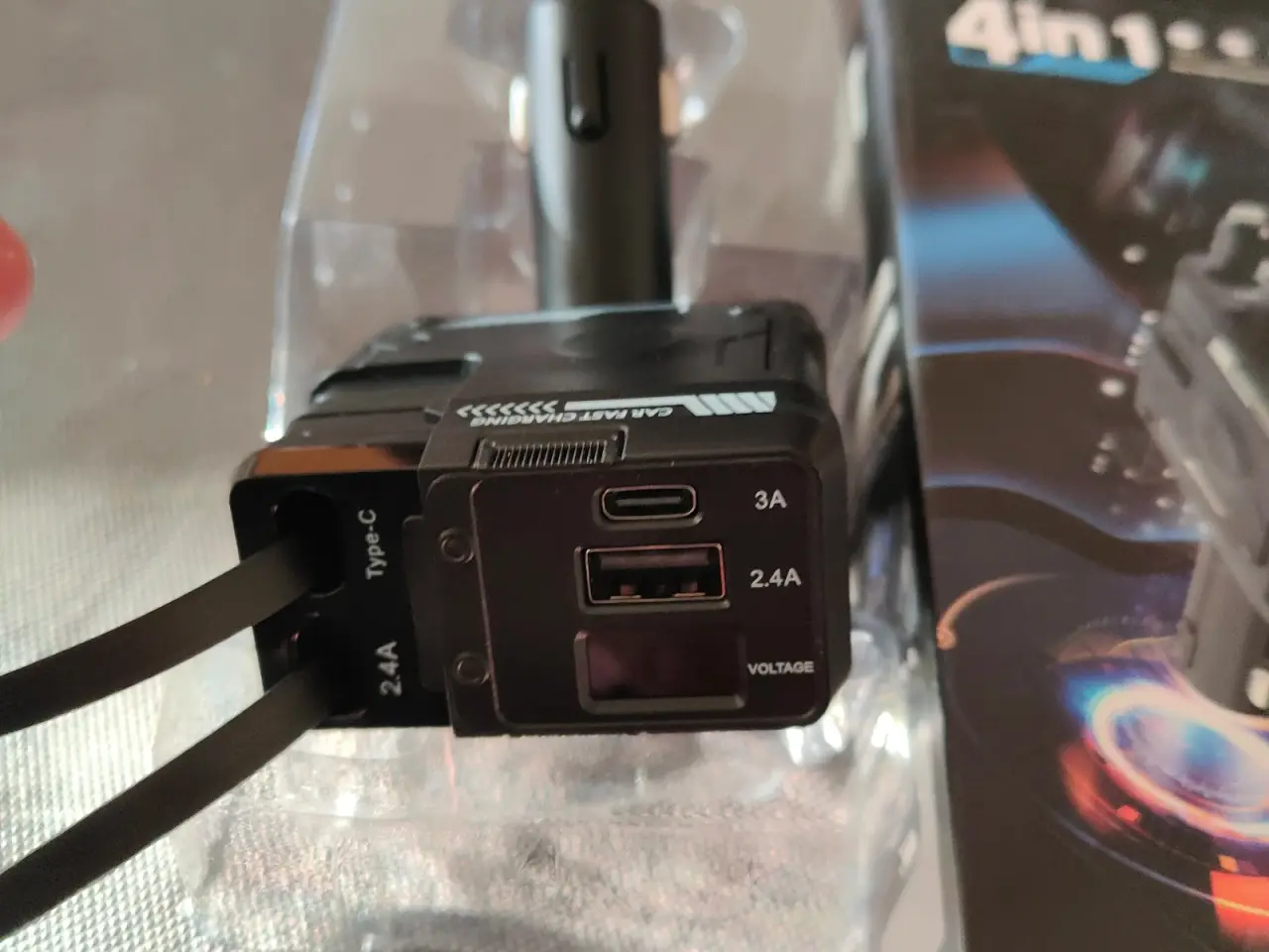Billede 9 - En 4-i-1 bilopladeradapter