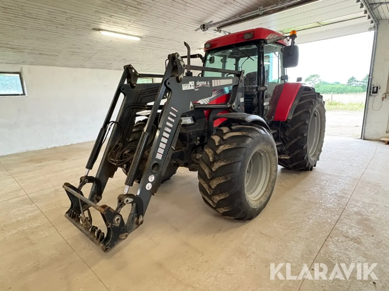 Billede 1 - Traktor med frontlæsser McCormick MC115