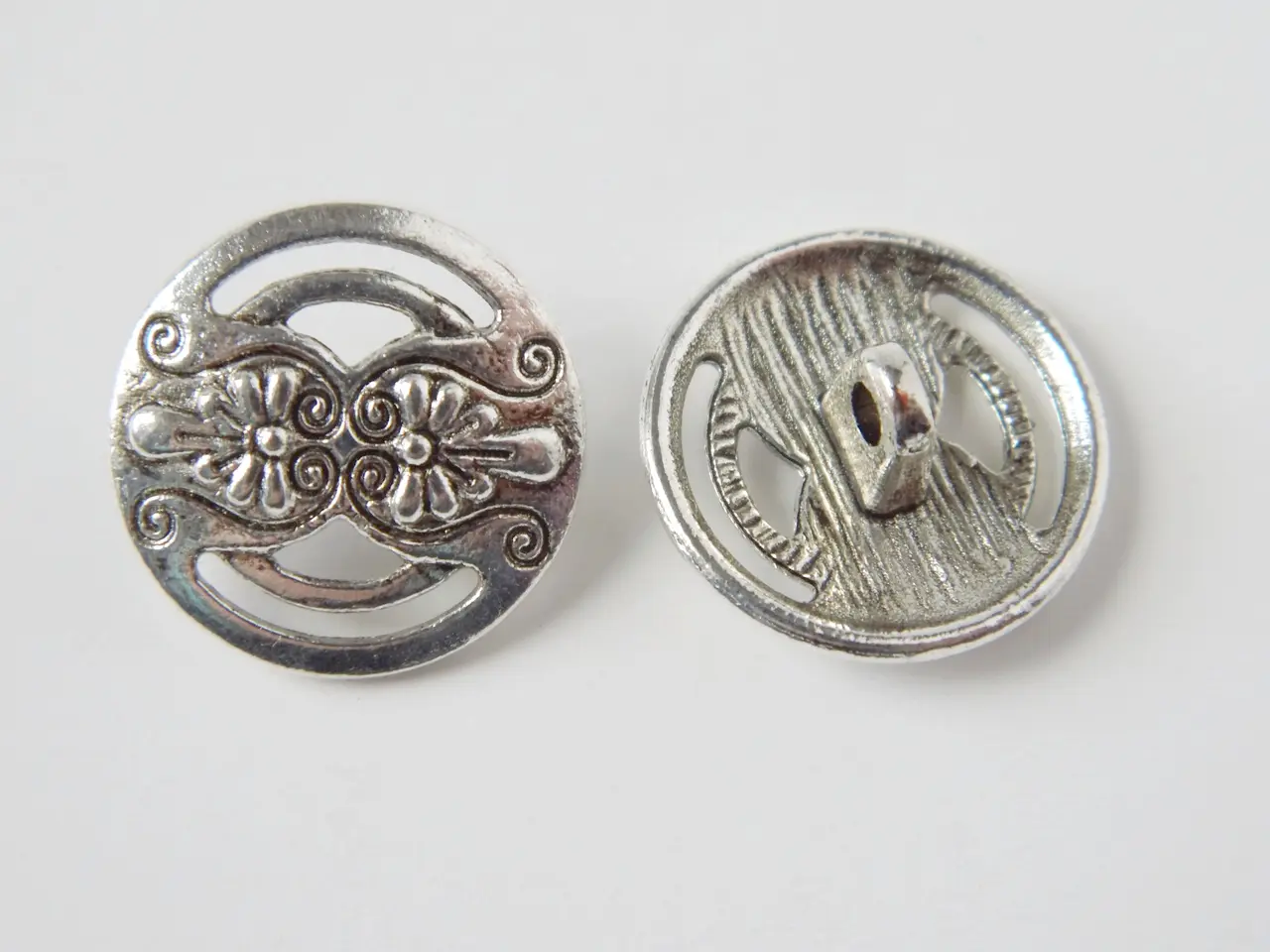 Billede 8 - Runde metalknapper