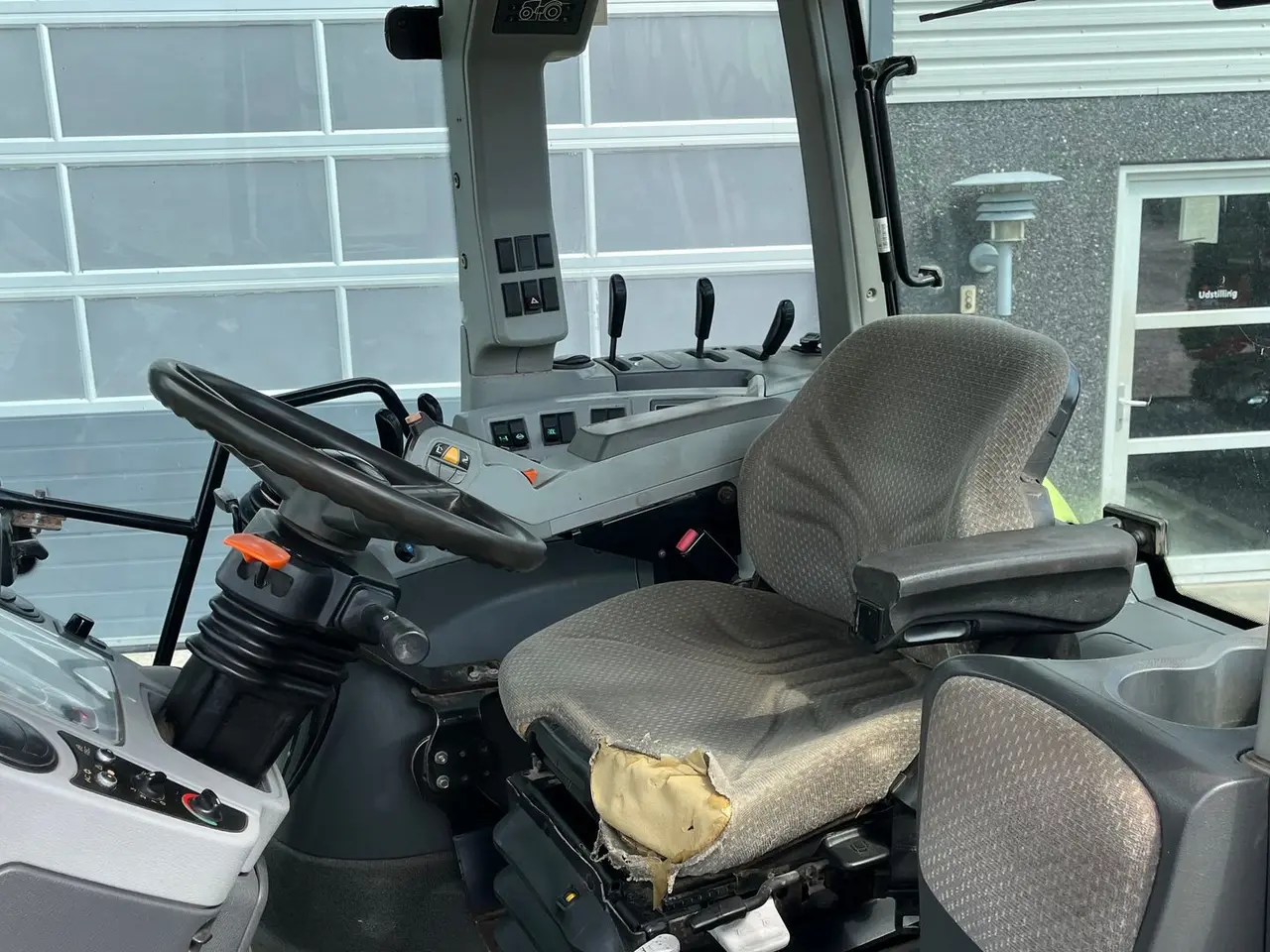 Billede 5 - CLAAS Arion 630 CIS Med frontlæsser og frontlift