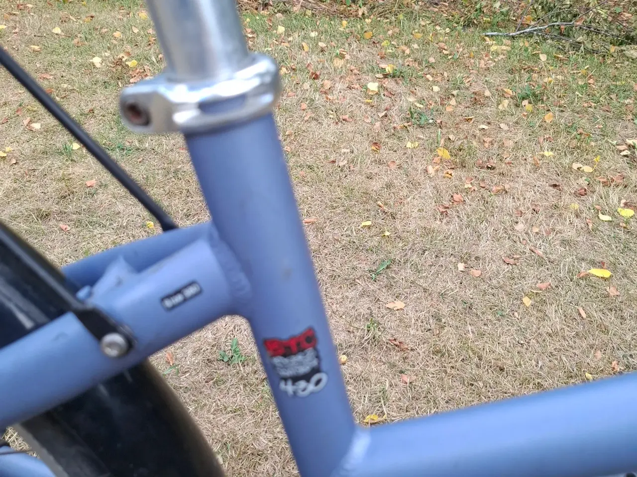 Billede 5 - Kildemoes 24 " blå børnecykel