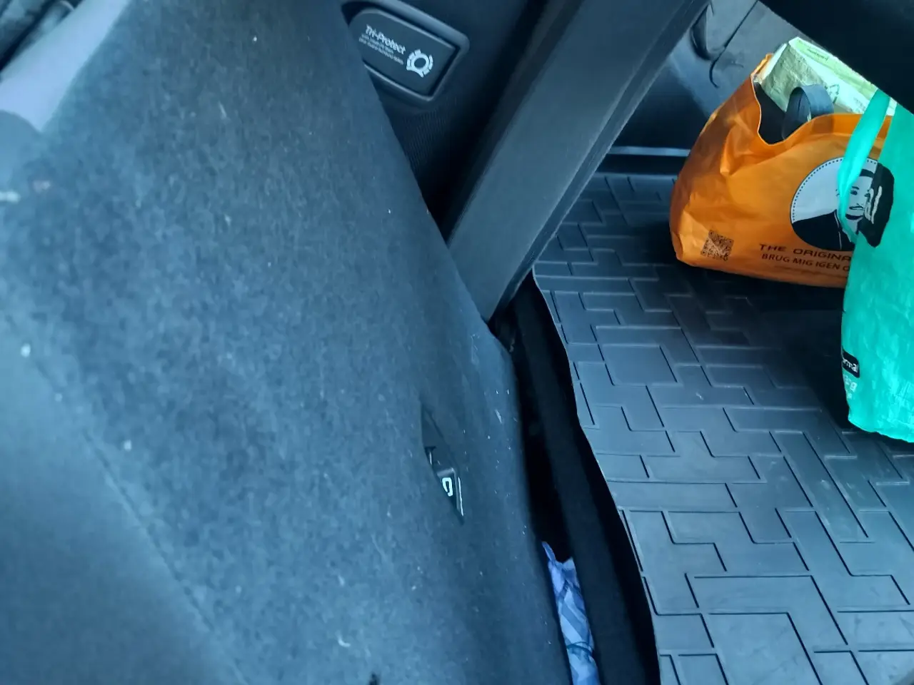 Billede 14 - Meget velholdt og økonomisk bil.